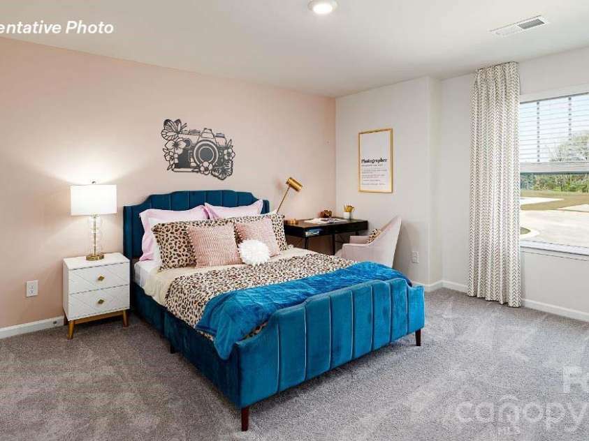 155 Logan Farms Drive, Mooresville, NC 28115.  MLS# CAR4376946, YatesRealty ID 19499. 