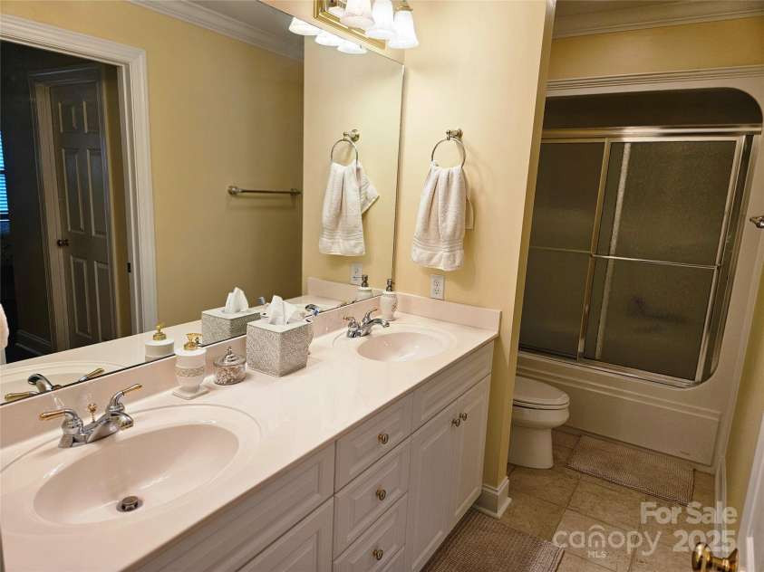 800 Warrington Place, Rock Hill, SC 29732.  MLS# CAR4251495, YatesRealty ID 195. 