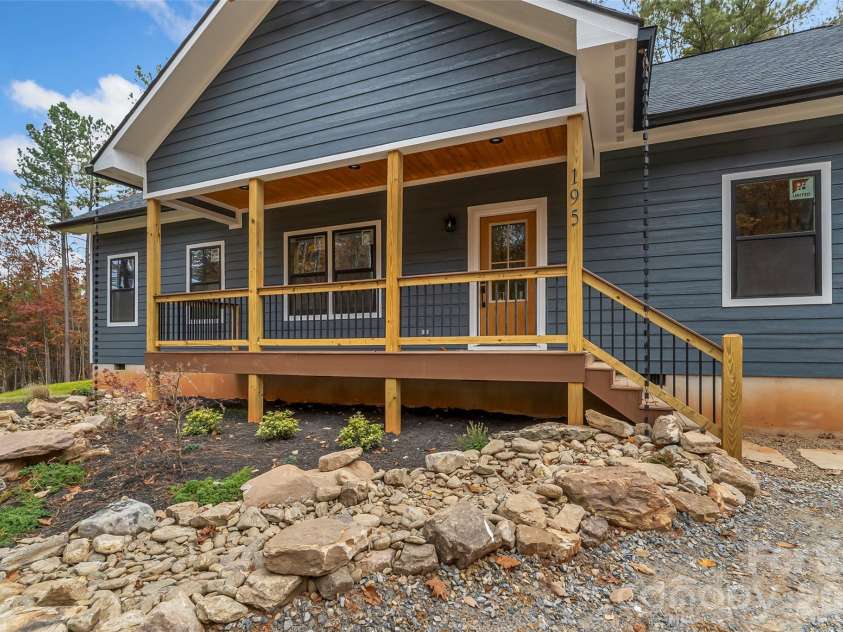 195 Grandview Peaks Drive, Nebo, NC 28761.  MLS# CAR4320686, YatesRealty ID 1950. 