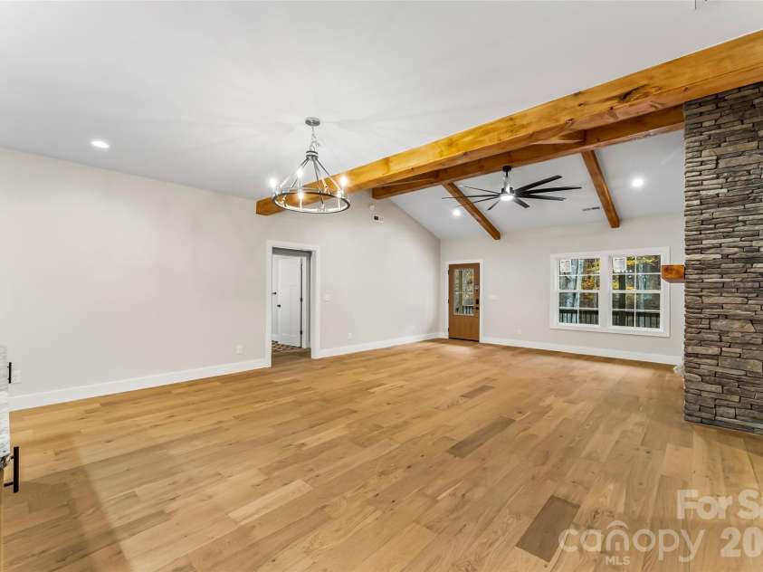 195 Grandview Peaks Drive, Nebo, NC 28761.  MLS# CAR4320686, YatesRealty ID 1950. 