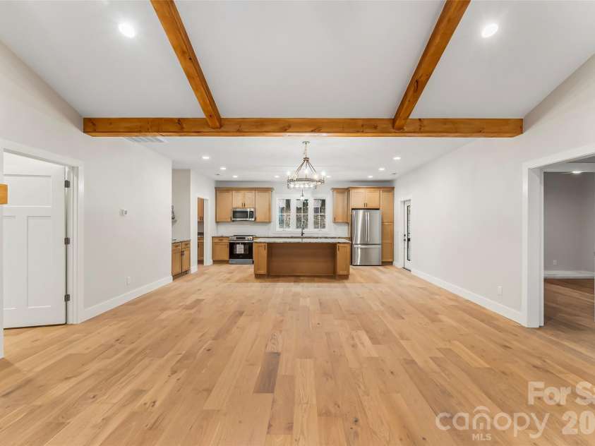 195 Grandview Peaks Drive, Nebo, NC 28761.  MLS# CAR4320686, YatesRealty ID 1950. 