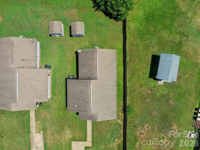 3420 Kentucky Avenue, Charlotte, NC 28216.  MLS# CAR4269109, YatesRealty ID 1950. 