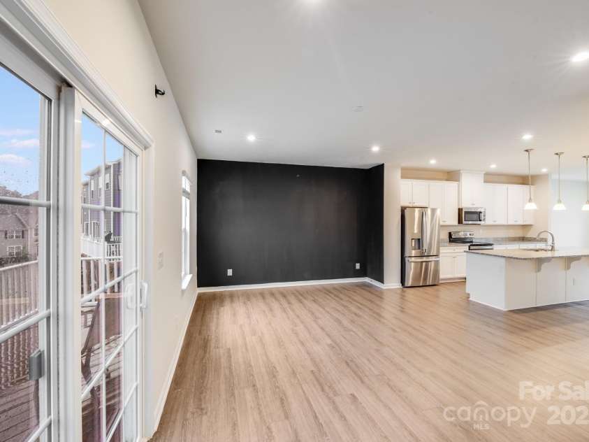 416 Moondance Drive, Gastonia, NC 28054.  MLS# CAR4269229, YatesRealty ID 19500. Living Room