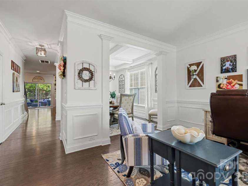 850 Coralbell Way, Fort Mill, SC 29708.  MLS# CAR4365980, YatesRealty ID 19501. Entry and formal living room. Beautiful hardwoods throughout downstairs living areas