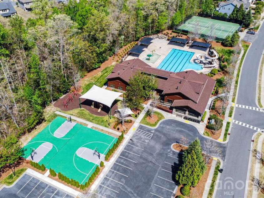 850 Coralbell Way, Fort Mill, SC 29708.  MLS# CAR4365980, YatesRealty ID 19501. Lake Ridge amenities