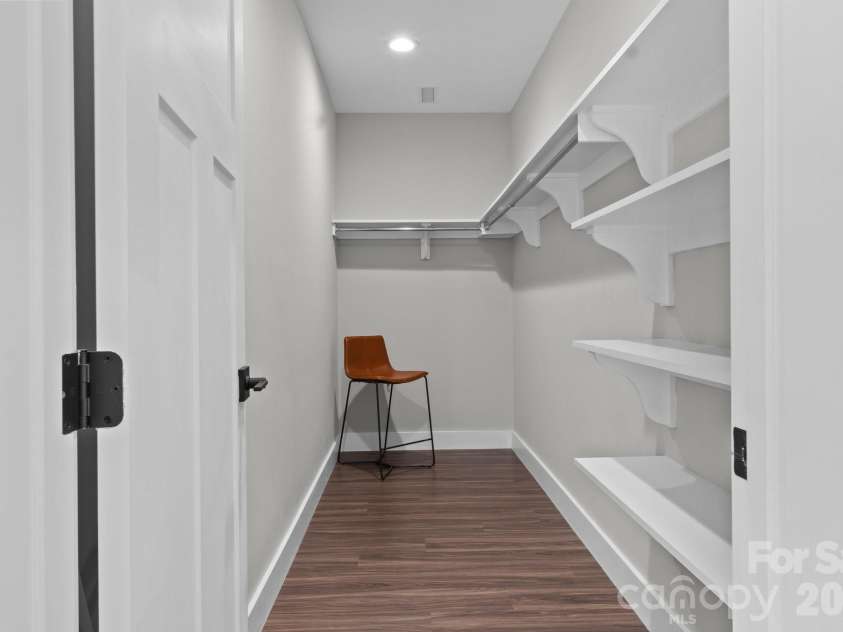 1112 Blueview Drive, Black Mountain, NC 28711.  MLS# CAR4355957, YatesRealty ID 19502. 