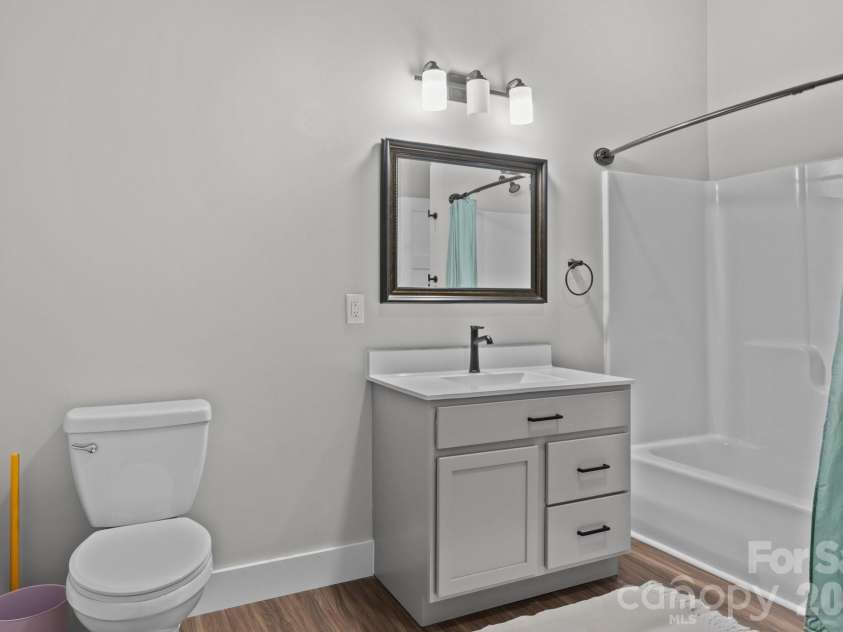 1112 Blueview Drive, Black Mountain, NC 28711.  MLS# CAR4355957, YatesRealty ID 19502. 