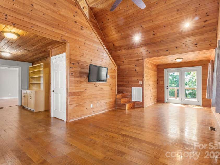 450 Lemmons Road, Mooresboro, NC 28114.  MLS# CAR4248838, YatesRealty ID 19504. 