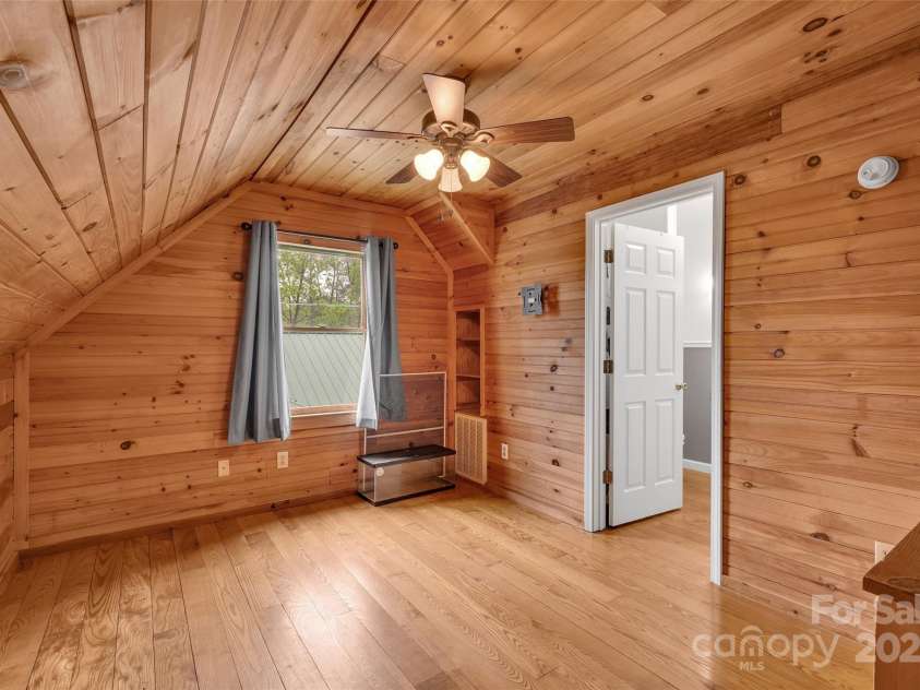 450 Lemmons Road, Mooresboro, NC 28114.  MLS# CAR4248838, YatesRealty ID 19504. Upstairs loft with it's own bath