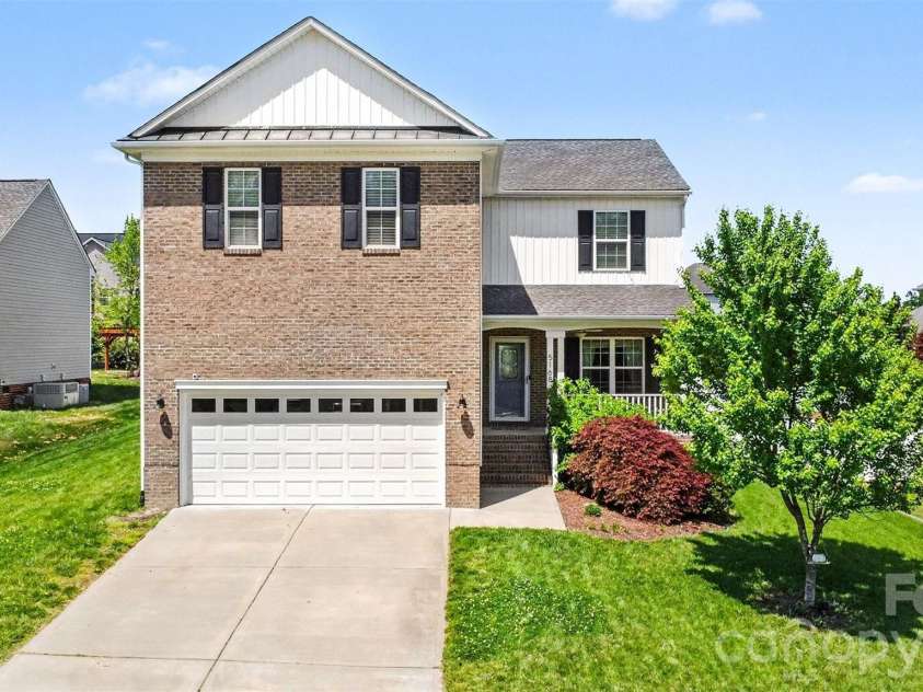5168 Norway Lane, Rock Hill, SC 29732.  MLS# CAR4371687, YatesRealty ID 19504. 