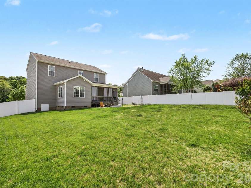 5168 Norway Lane, Rock Hill, SC 29732.  MLS# CAR4371687, YatesRealty ID 19504. 