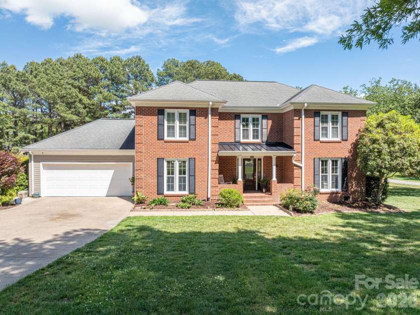 136 Persimmon Creek Road, Kings Mountain, NC 28086.  MLS# CAR4377089, YatesRealty ID 19506. 