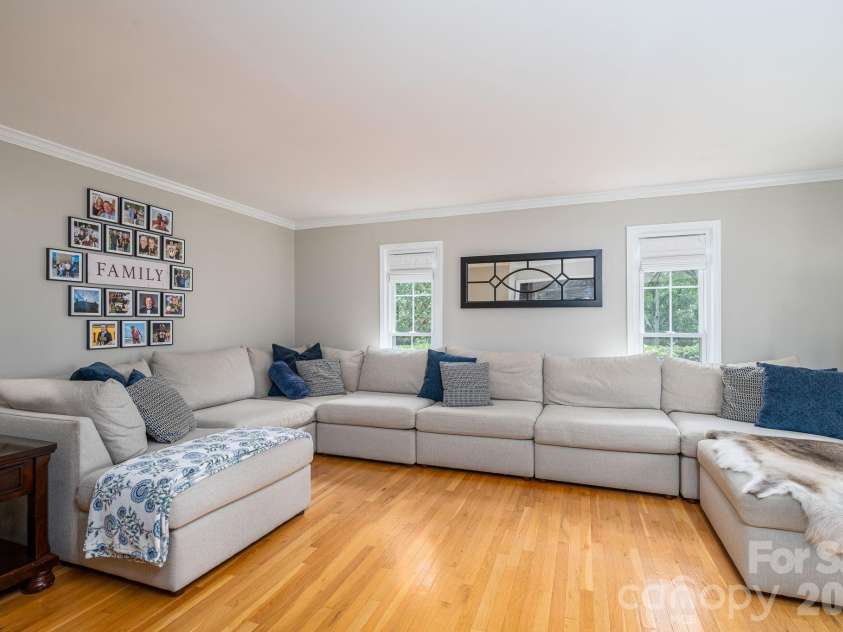136 Persimmon Creek Road, Kings Mountain, NC 28086.  MLS# CAR4377089, YatesRealty ID 19506. 