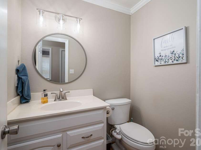 136 Persimmon Creek Road, Kings Mountain, NC 28086.  MLS# CAR4377089, YatesRealty ID 19506. 