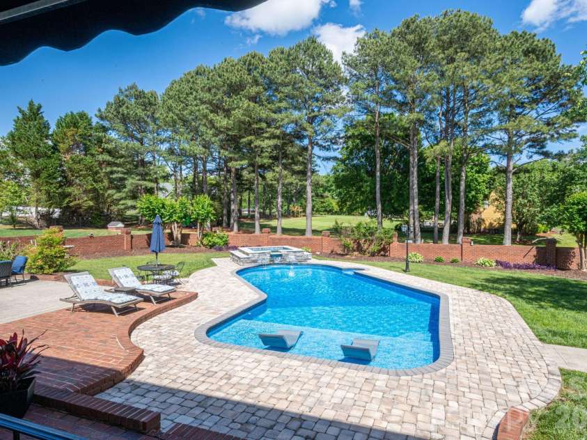 136 Persimmon Creek Road, Kings Mountain, NC 28086.  MLS# CAR4377089, YatesRealty ID 19506. 