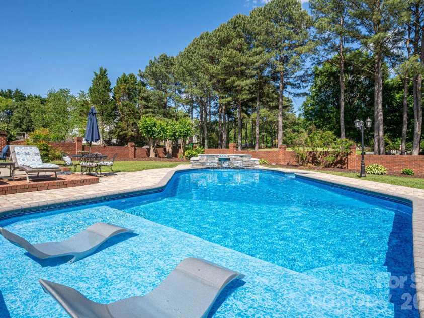 136 Persimmon Creek Road, Kings Mountain, NC 28086.  MLS# CAR4377089, YatesRealty ID 19506. 