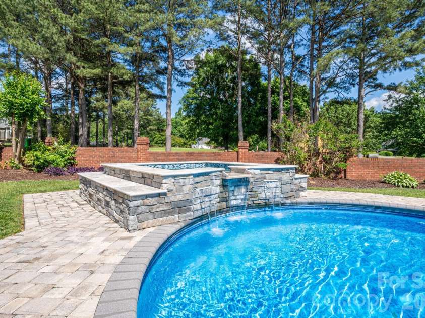 136 Persimmon Creek Road, Kings Mountain, NC 28086.  MLS# CAR4377089, YatesRealty ID 19506. 