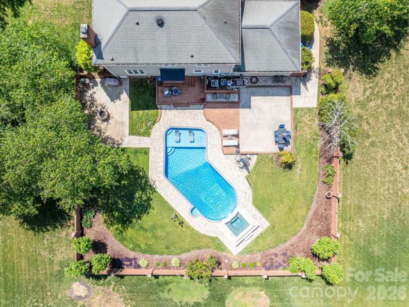 136 Persimmon Creek Road, Kings Mountain, NC 28086.  MLS# CAR4377089, YatesRealty ID 19506. 