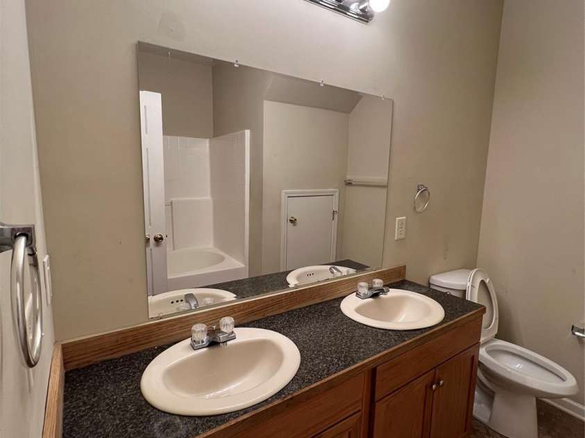 2012 Ashley Road, Charlotte, NC 28208.  MLS# CAR4269205, YatesRealty ID 19506. 