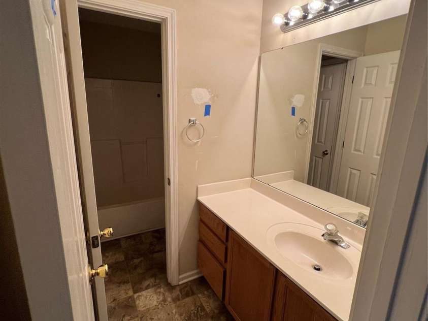 2012 Ashley Road, Charlotte, NC 28208.  MLS# CAR4269205, YatesRealty ID 19506. 