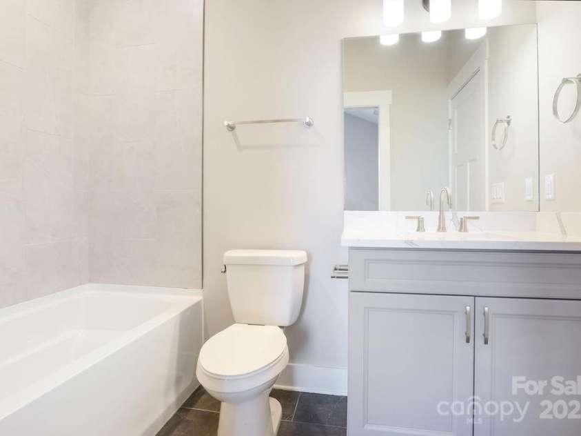 175 Waightstill Drive, Arden, NC 28704.  MLS# CAR3874338, YatesRealty ID 19507. Full Bath #3