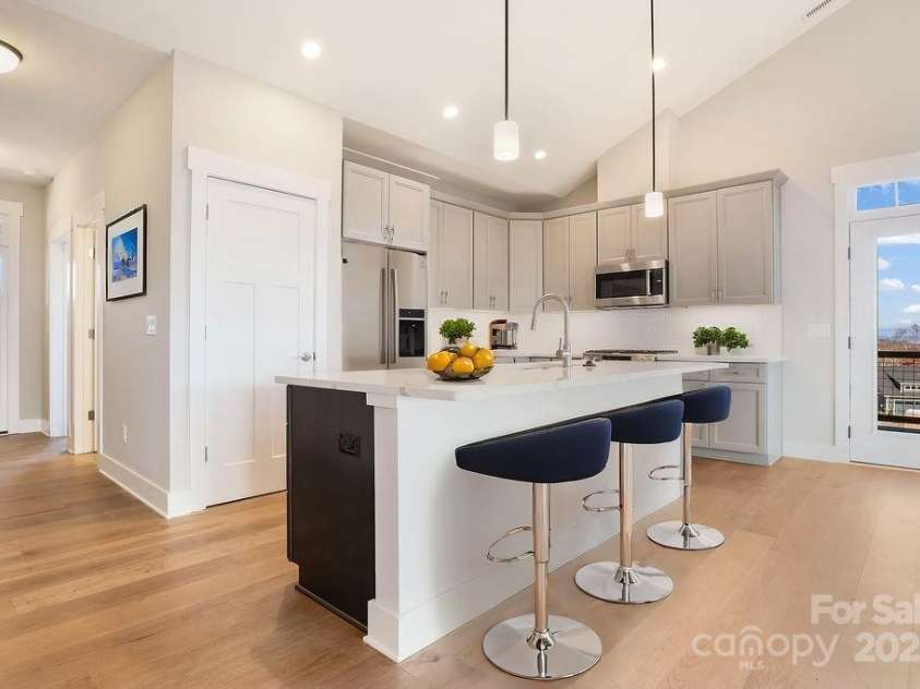 175 Waightstill Drive, Arden, NC 28704.  MLS# CAR3874338, YatesRealty ID 19507. Kitchen (virtually staged)