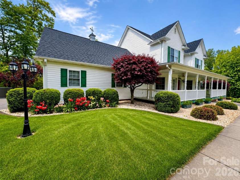 1857 Little John Drive, Morganton, NC 28655.  MLS# CAR4375963, YatesRealty ID 19508. 