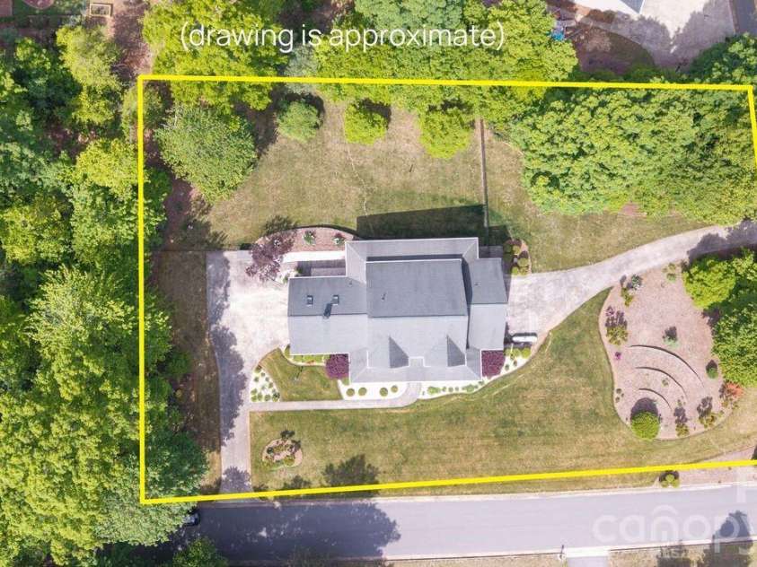 1857 Little John Drive, Morganton, NC 28655.  MLS# CAR4375963, YatesRealty ID 19508. 