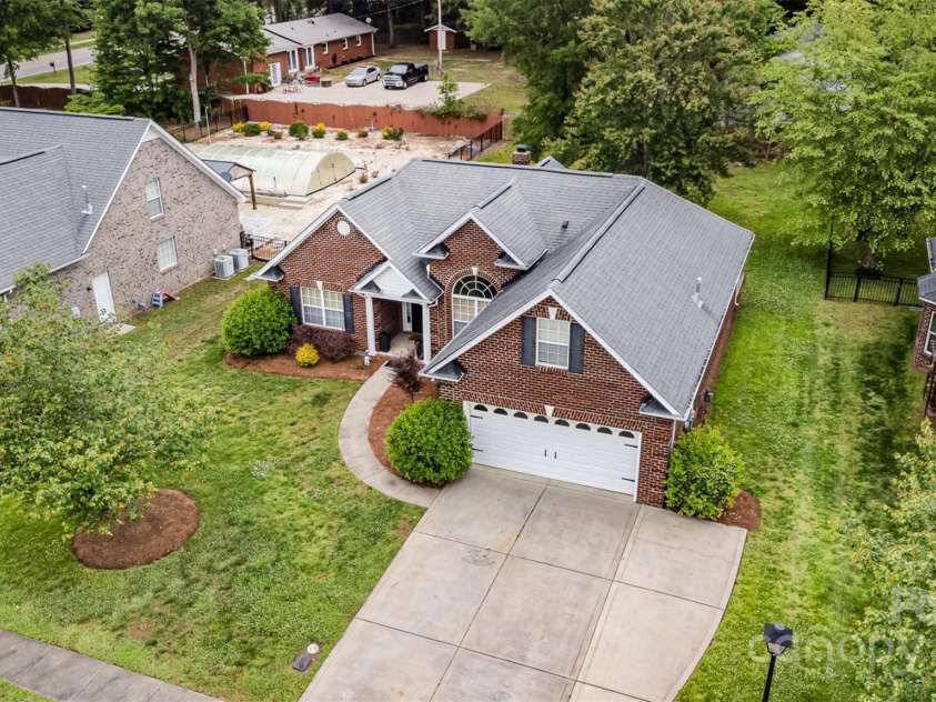 5706 Sustar Drive, Monroe, NC 28110.  MLS# CAR4253819, YatesRealty ID 19509. 