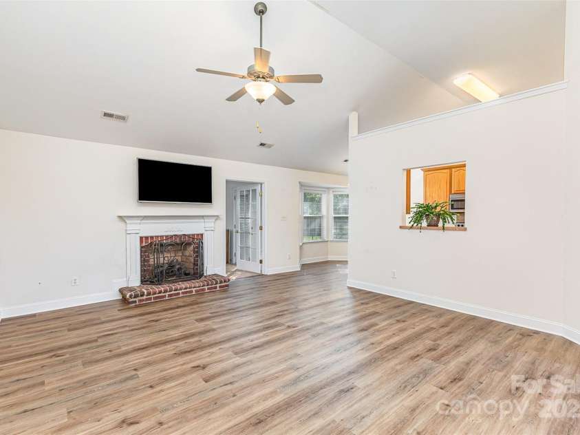 5706 Sustar Drive, Monroe, NC 28110.  MLS# CAR4253819, YatesRealty ID 19509. 