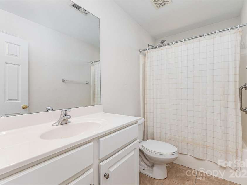 5706 Sustar Drive, Monroe, NC 28110.  MLS# CAR4253819, YatesRealty ID 19509. 