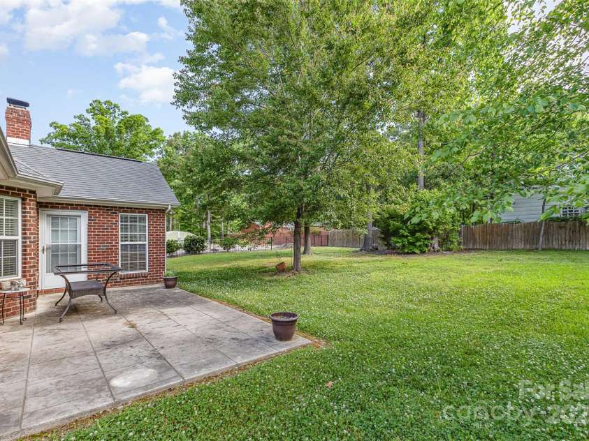 5706 Sustar Drive, Monroe, NC 28110.  MLS# CAR4253819, YatesRealty ID 19509. 