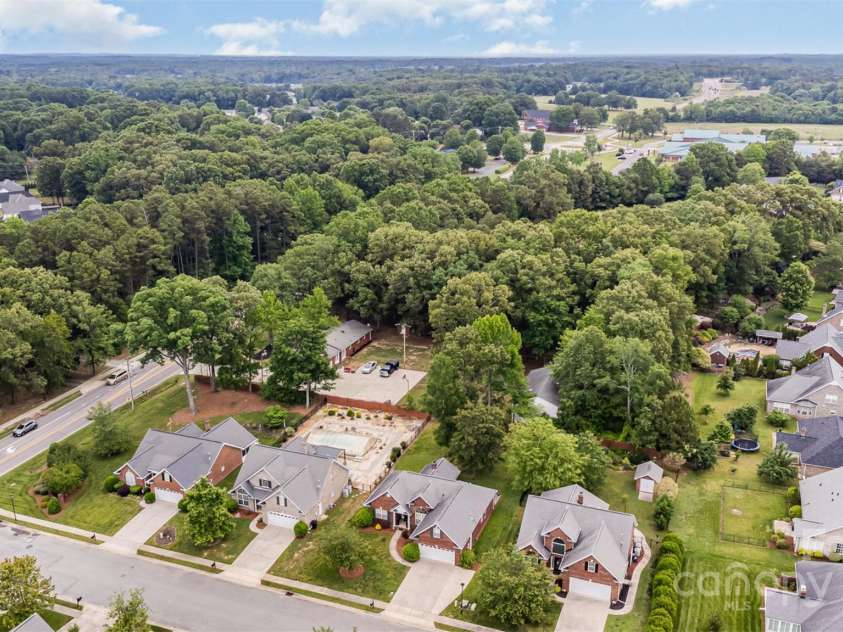 5706 Sustar Drive, Monroe, NC 28110.  MLS# CAR4253819, YatesRealty ID 19509. 