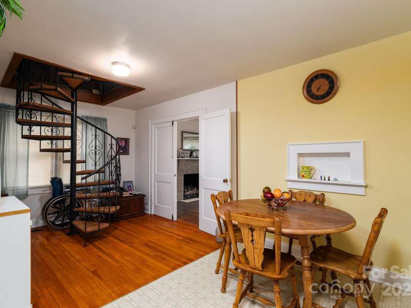 1544 Kings Road, Shelby, NC 28150.  MLS# CAR4306163, YatesRealty ID 1951. 