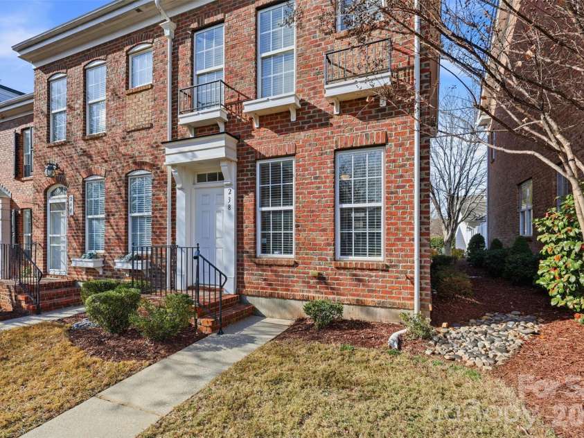 238 Welton Way, Mooresville, NC 28117.  MLS# CAR4340102, YatesRealty ID 1951. 