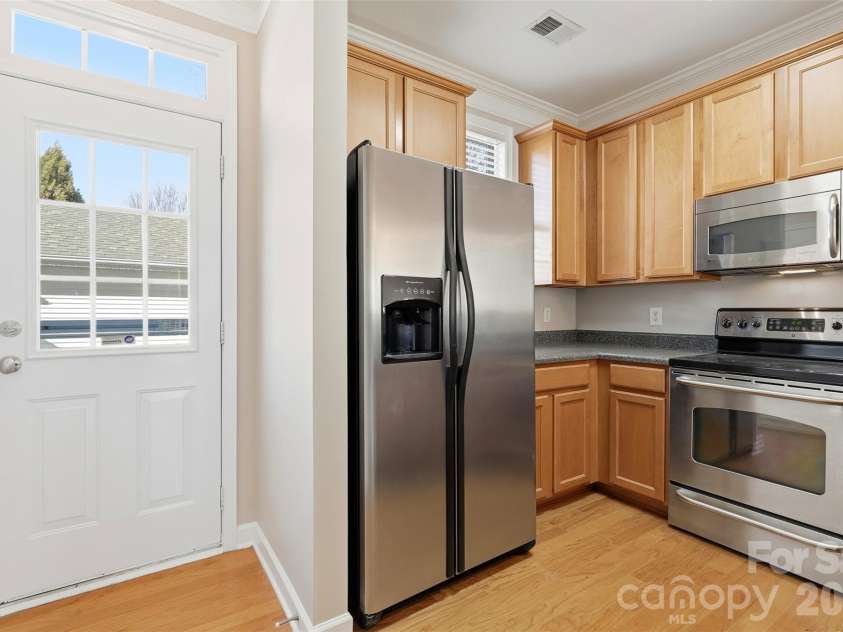 238 Welton Way, Mooresville, NC 28117.  MLS# CAR4340102, YatesRealty ID 1951. 