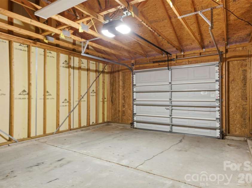 238 Welton Way, Mooresville, NC 28117.  MLS# CAR4340102, YatesRealty ID 1951. 