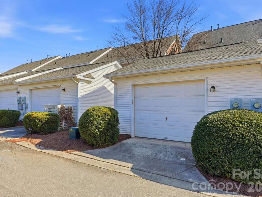 238 Welton Way, Mooresville, NC 28117.  MLS# CAR4340102, YatesRealty ID 1951. 