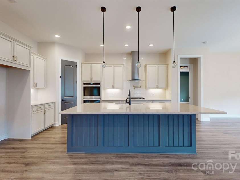 7112 Irongate Drive, Lancaster, SC 29720.  MLS# CAR4255669, YatesRealty ID 19510. 