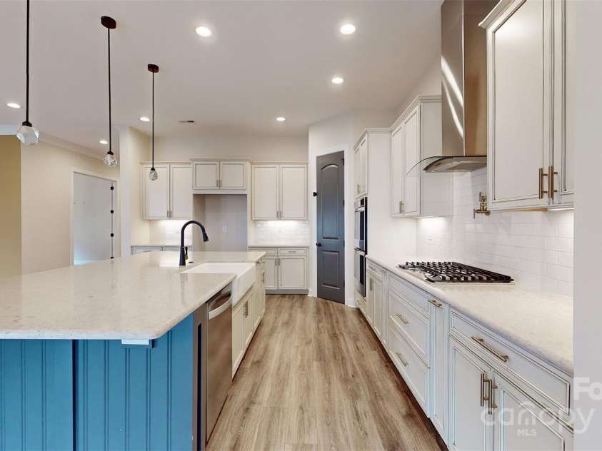 7112 Irongate Drive, Lancaster, SC 29720.  MLS# CAR4255669, YatesRealty ID 19510. 