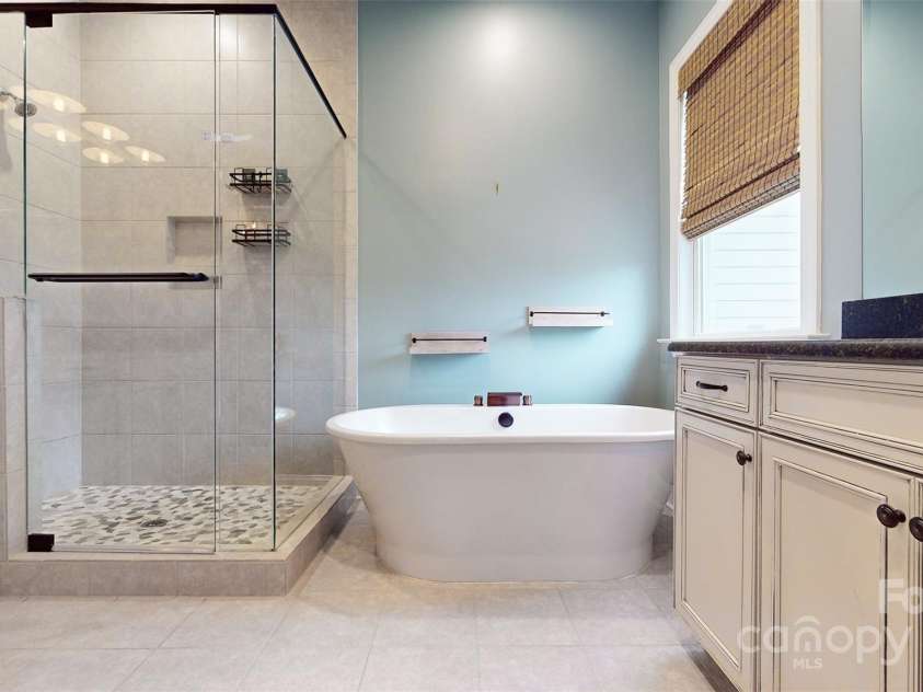 7112 Irongate Drive, Lancaster, SC 29720.  MLS# CAR4255669, YatesRealty ID 19510. 