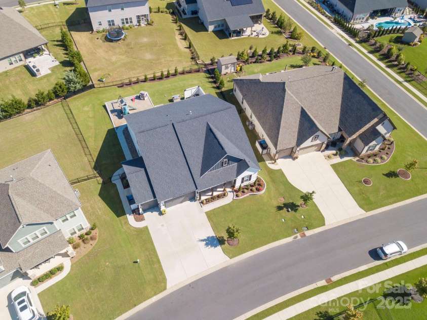 7112 Irongate Drive, Lancaster, SC 29720.  MLS# CAR4255669, YatesRealty ID 19510. 