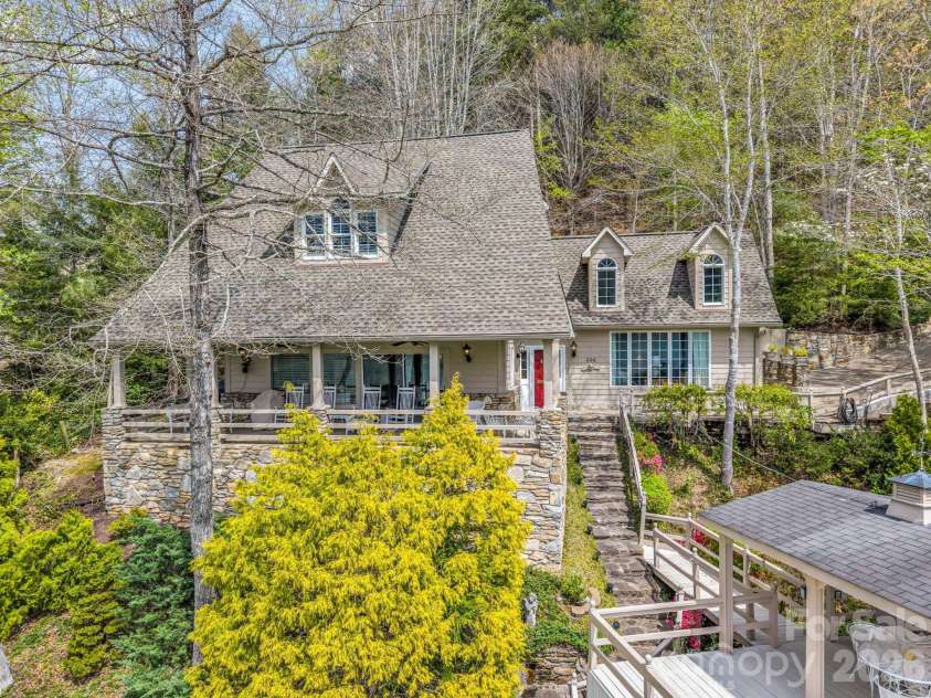 206 Lakeridge Road, Lake Lure, NC 28746.  MLS# CAR4370265, YatesRealty ID 19512. 