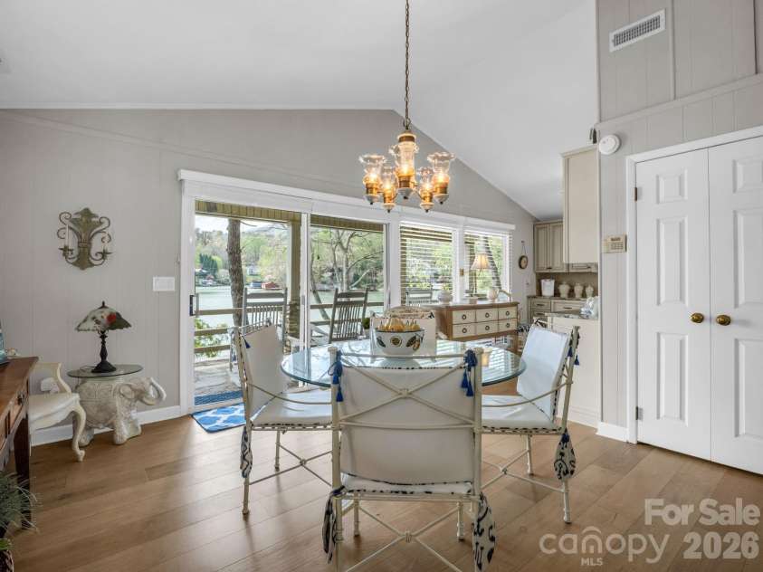 206 Lakeridge Road, Lake Lure, NC 28746.  MLS# CAR4370265, YatesRealty ID 19512. 