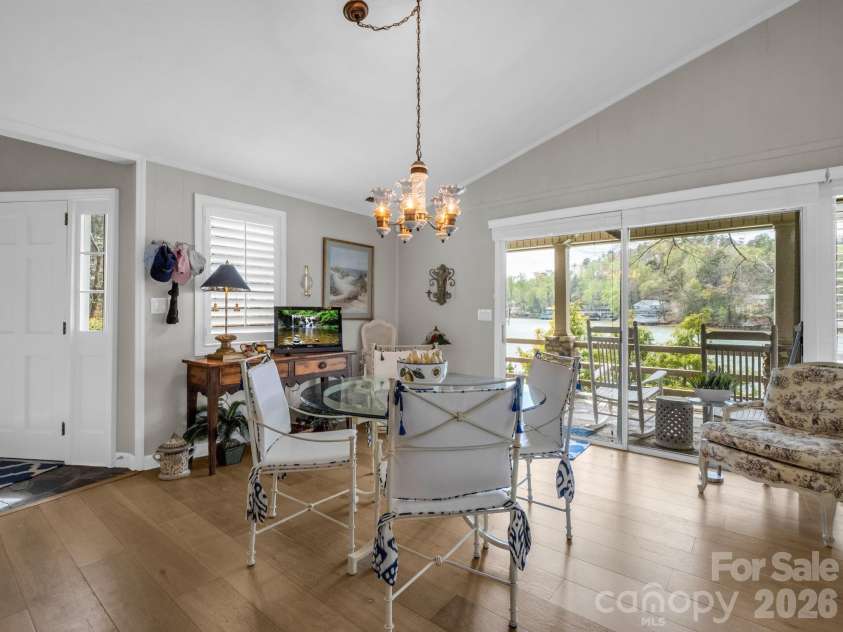 206 Lakeridge Road, Lake Lure, NC 28746.  MLS# CAR4370265, YatesRealty ID 19512. 