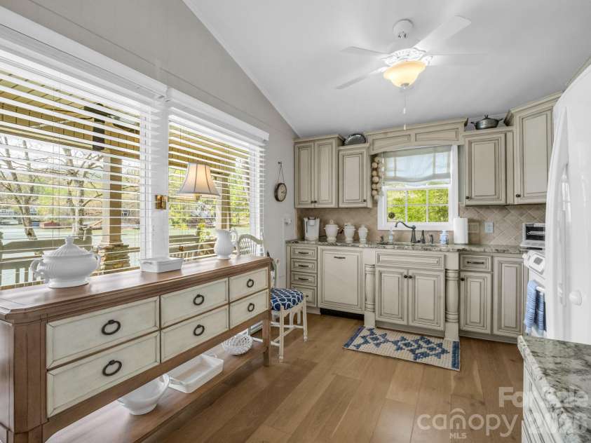 206 Lakeridge Road, Lake Lure, NC 28746.  MLS# CAR4370265, YatesRealty ID 19512. 