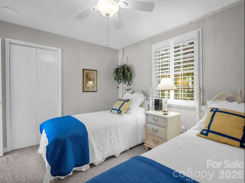 206 Lakeridge Road, Lake Lure, NC 28746.  MLS# CAR4370265, YatesRealty ID 19512. 