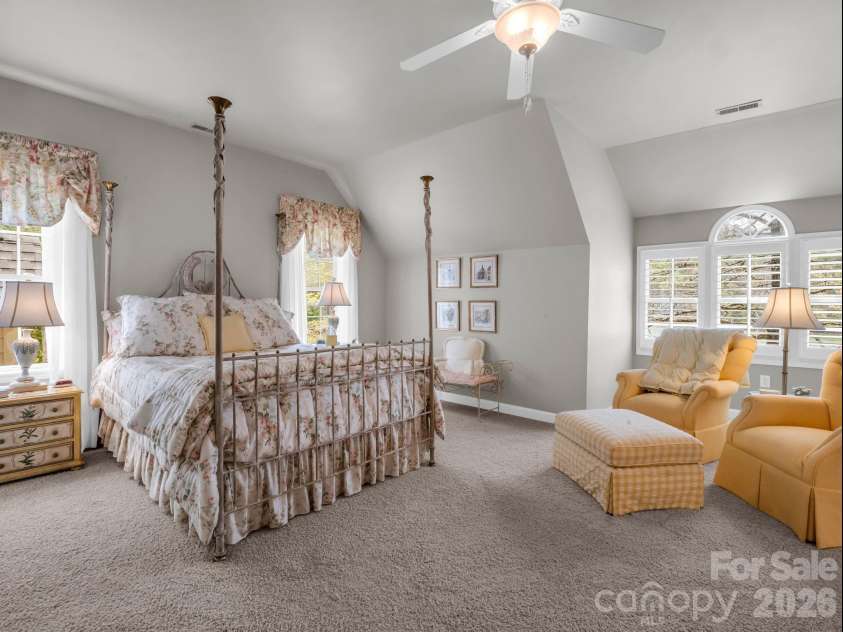 206 Lakeridge Road, Lake Lure, NC 28746.  MLS# CAR4370265, YatesRealty ID 19512. 