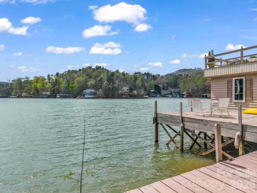 206 Lakeridge Road, Lake Lure, NC 28746.  MLS# CAR4370265, YatesRealty ID 19512. 