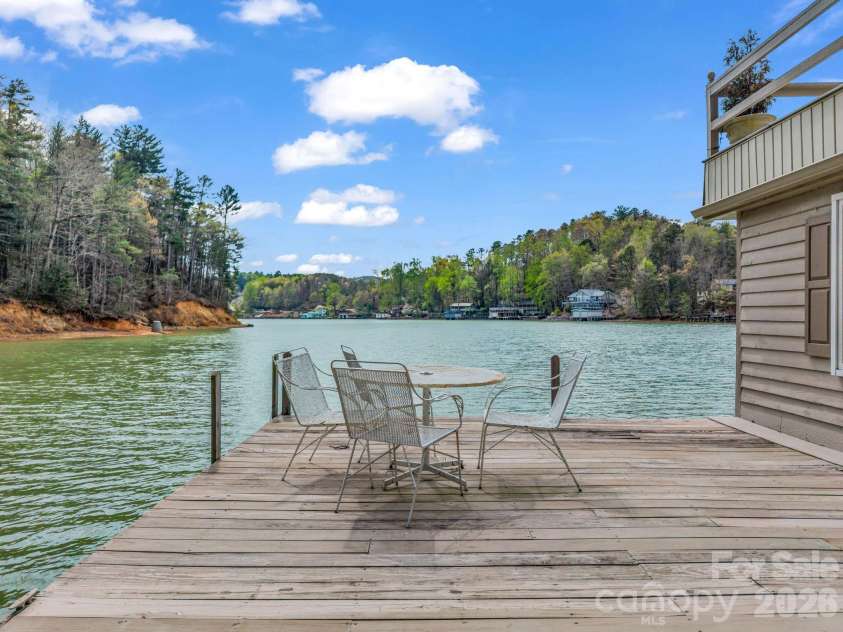 206 Lakeridge Road, Lake Lure, NC 28746.  MLS# CAR4370265, YatesRealty ID 19512. 